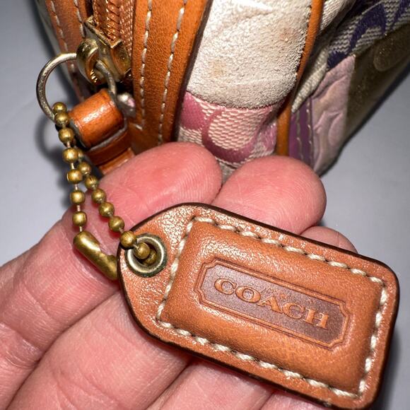 Coach Signature Multicolored Patchwork Pouch Makeup Bag 7 x 4.25 x 3 inches - Picture 4 of 12